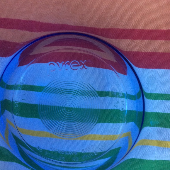 Vintage Pyrex Blue 2.5 qt 2.4 liters - Picture 15 of 15